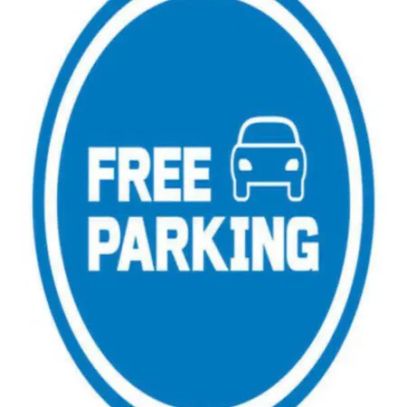 Magda House & Parking Διαμέρισμα