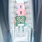 Magda House & Parking Bari