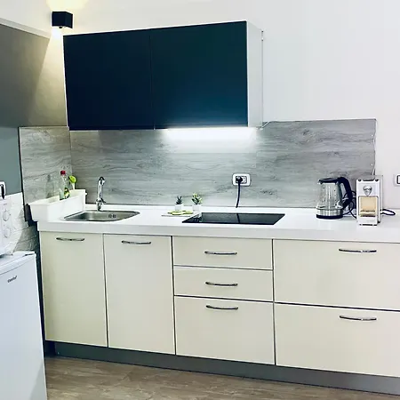 Magda House & Parking דירה בארי