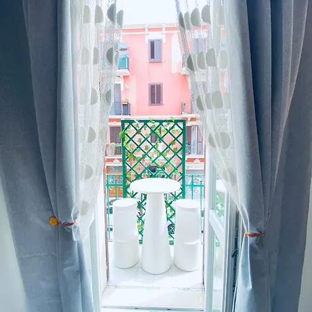 Magda House & Parking Bari